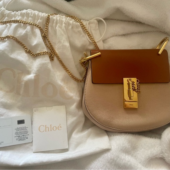 Chloe - Small Drew Crossbody Bag - Picture 1 of 12